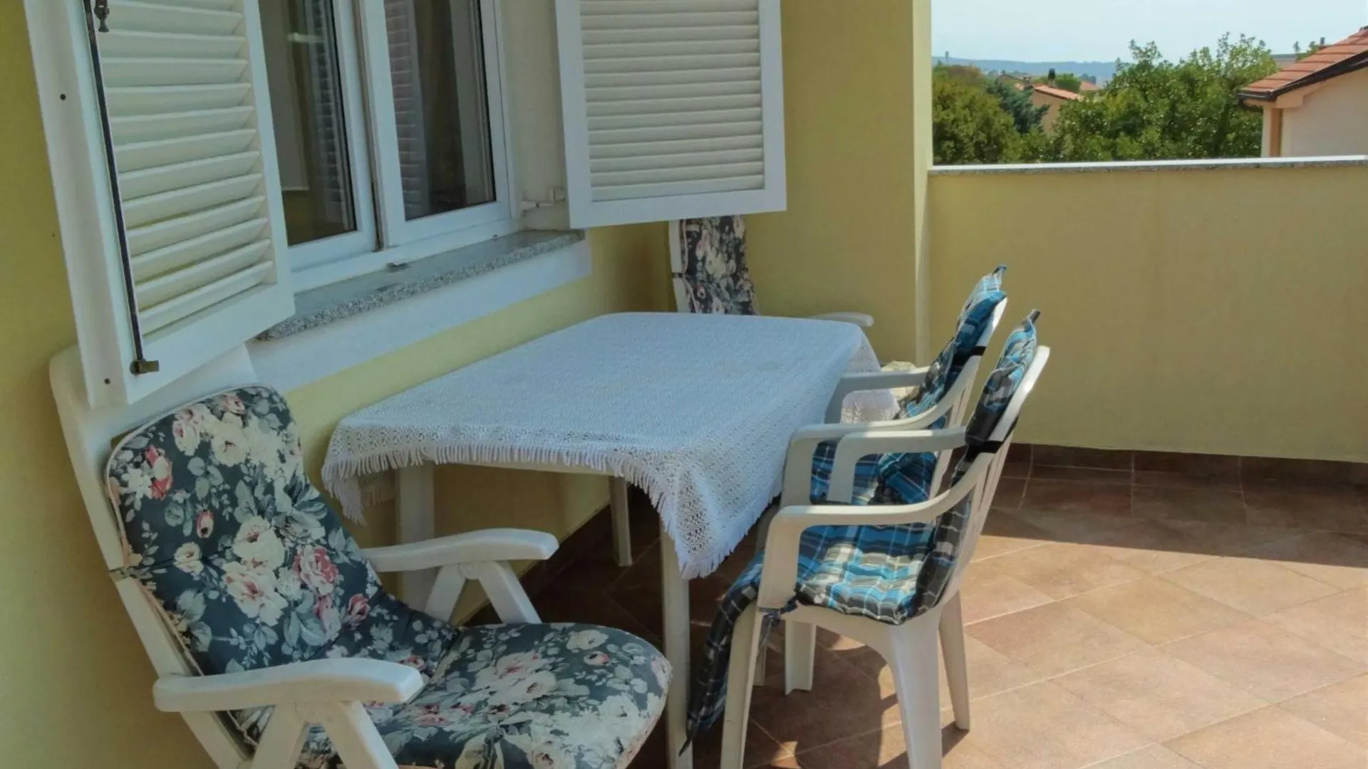 Cozy Retreats In Crikvenica Quiet Neighborhood Apartment 0*,